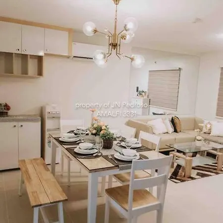 Work-Friendly Mountain-View Condo Near Sm Seaside